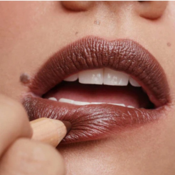 NEW✅ILIA Tableu - Picture 3 of 5